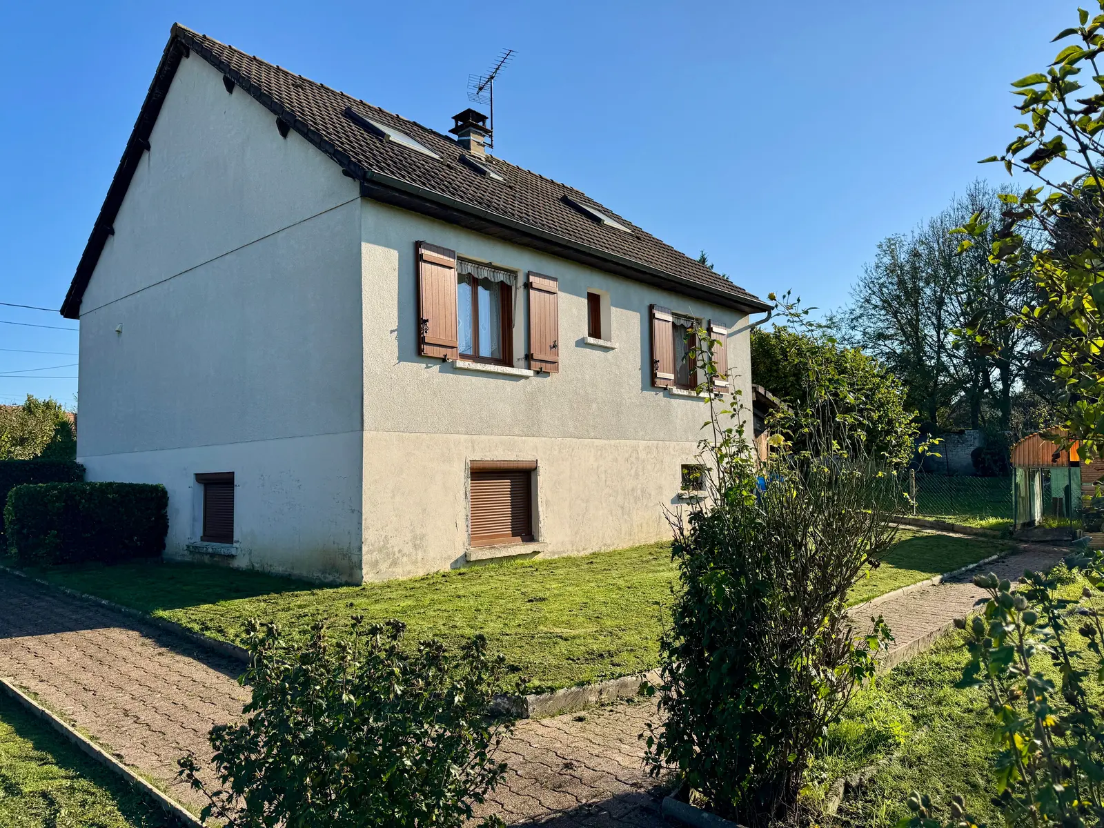 House — 4 ch. — Jouet-sur-l'Aubois