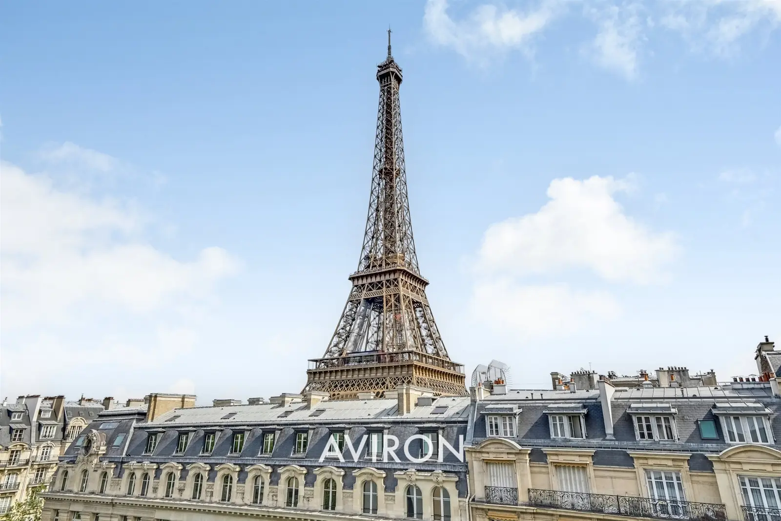 Appartement d’exception avec vues imprenables sur la Tour Eiffel