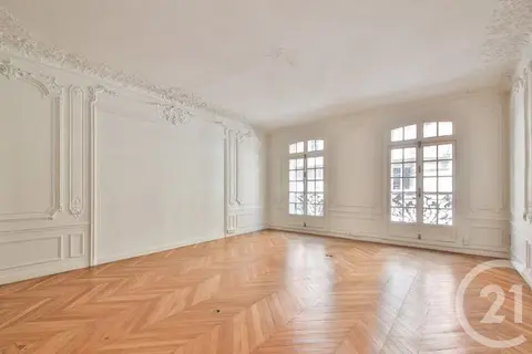 Appartement F8 à vendre PARIS