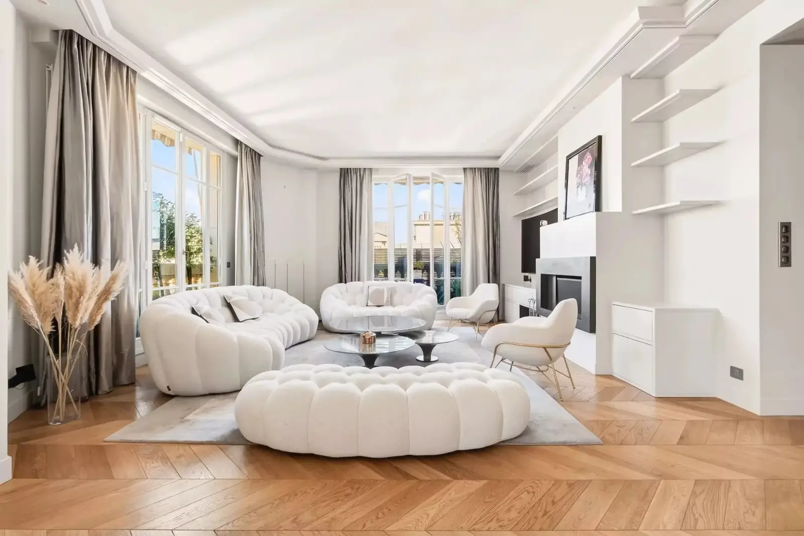 France | Paris 16e | 5 chambres | 5 salles de bains | 332,2 m² | 6 490 000 € | Ref: V4189pa