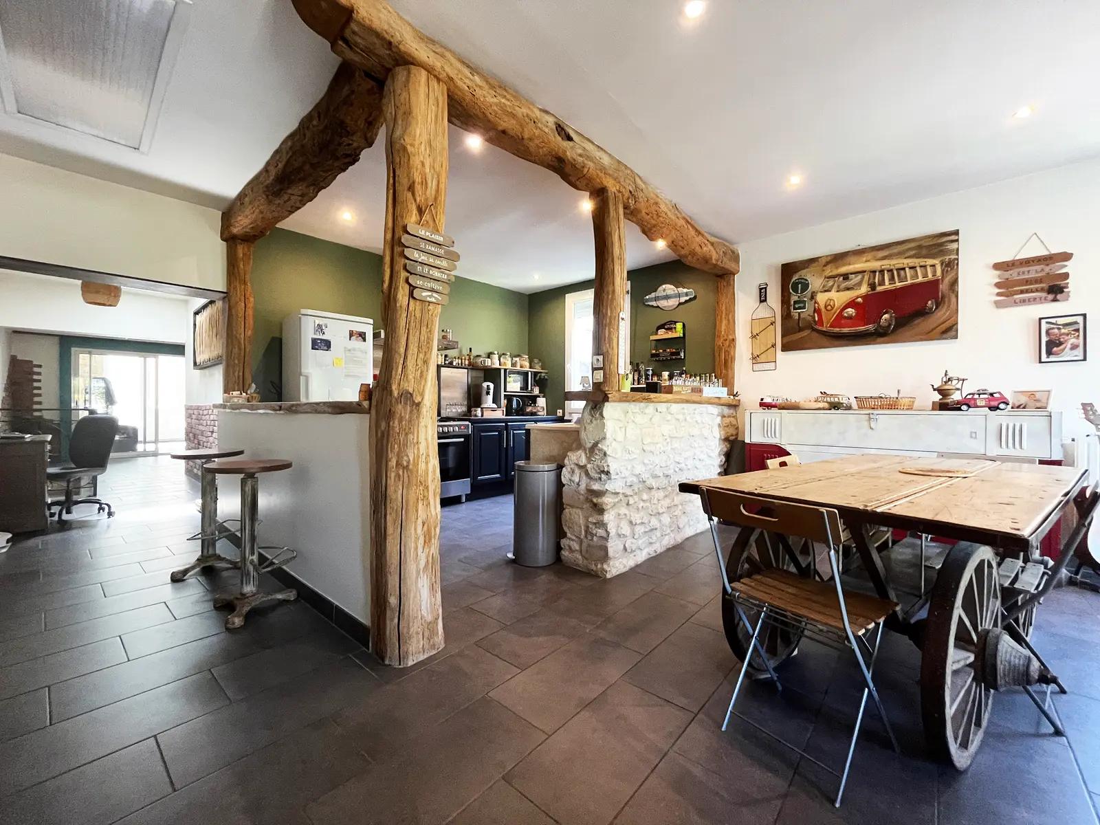 House — 3 ch. — Pons