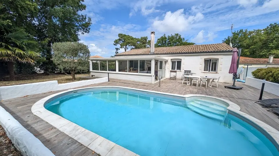 House — 3 ch. — Breuillet