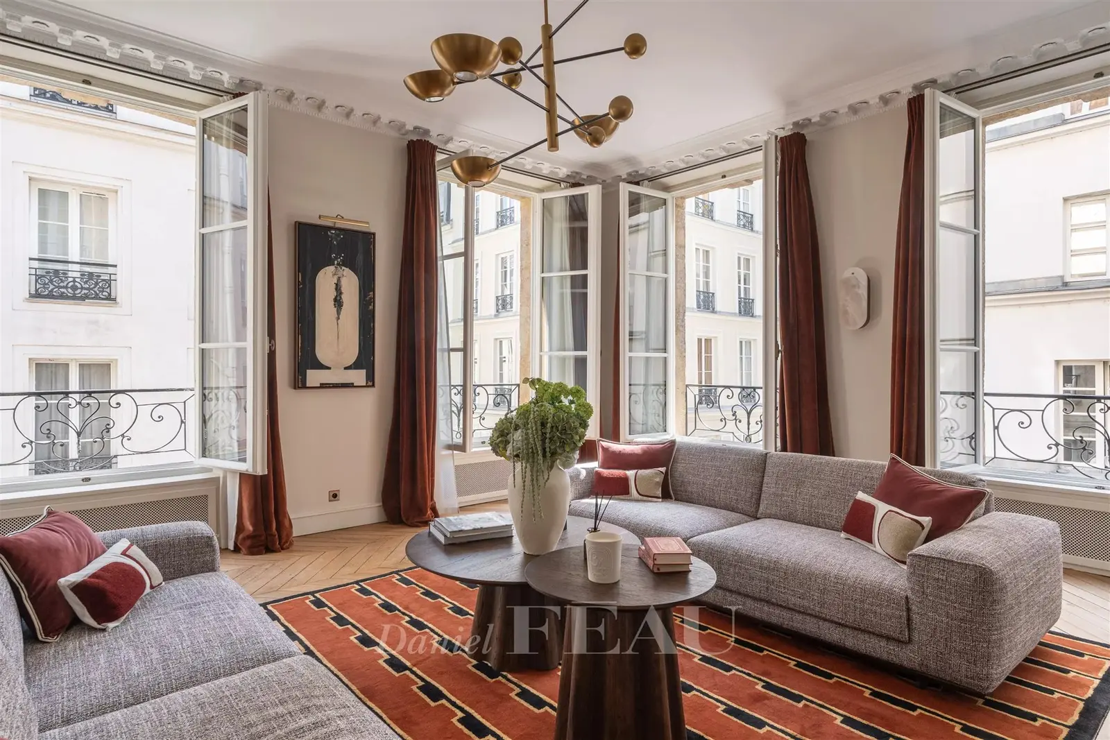 Paris 7 – Carré des Antiquaires – Rue de Verneuil