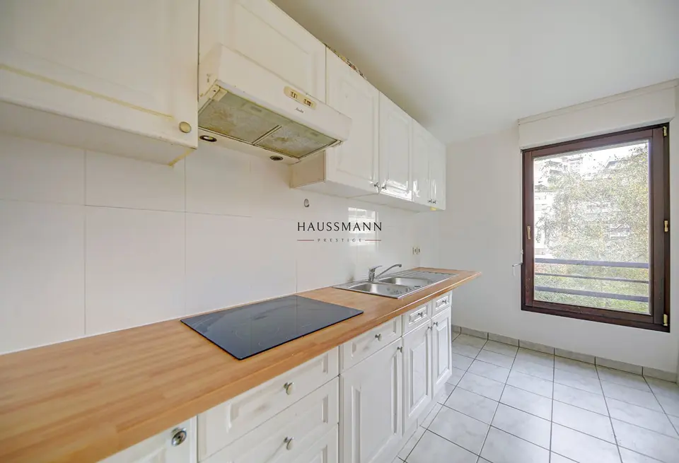 Appartement Paris XIX Eme