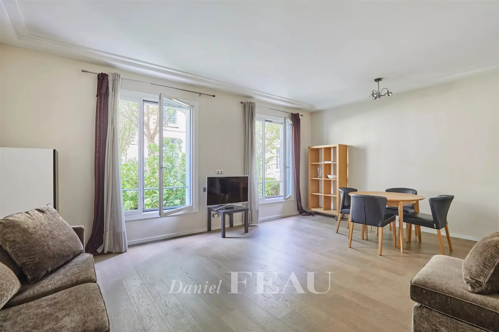 Paris 7 - Bon Marché - Laënnec - Pied-à-terre dans résidence de grand standing