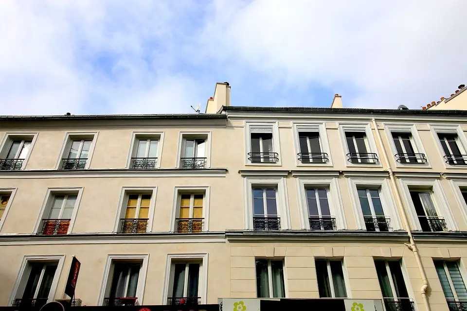 Apartment — Clichy