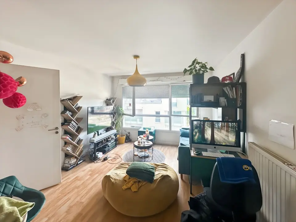Apartment — 2 ch. — Évry