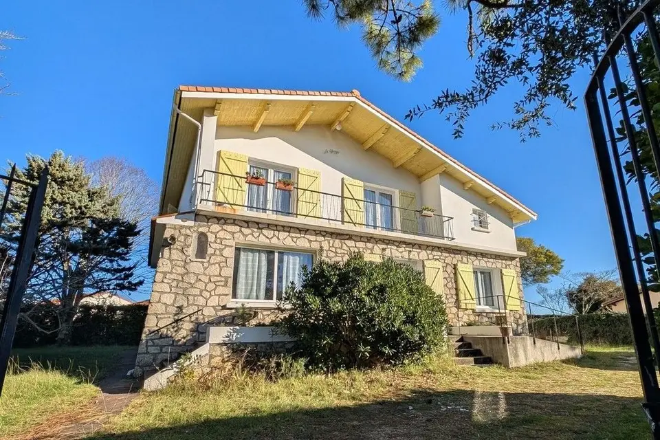 House — 5 ch. — Saint-Palais-sur-Mer