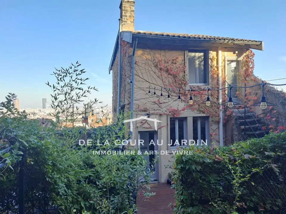 Appartement atypique avec terrasse cachée à Saint-Jean