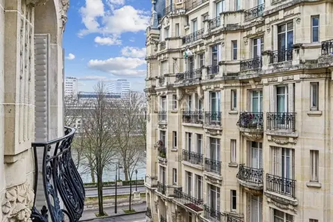 4eme étage – Passy - Muette