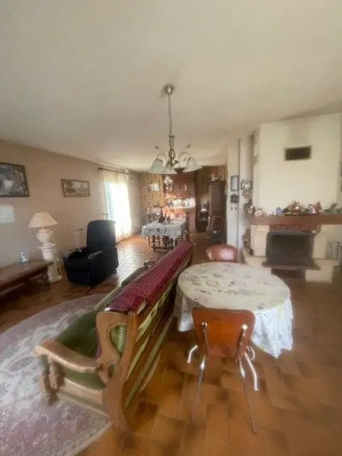 House — 2 ch. — Limon