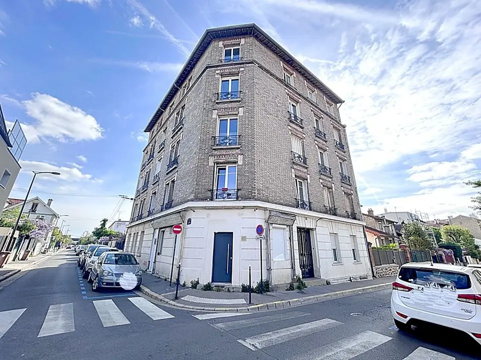 Apartment — Colombes