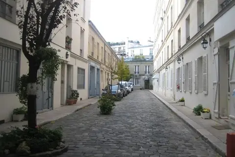 Paris 16ième, 4 pièces, caves et parking