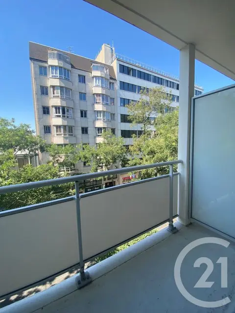 Appartement F1 à louer PARIS