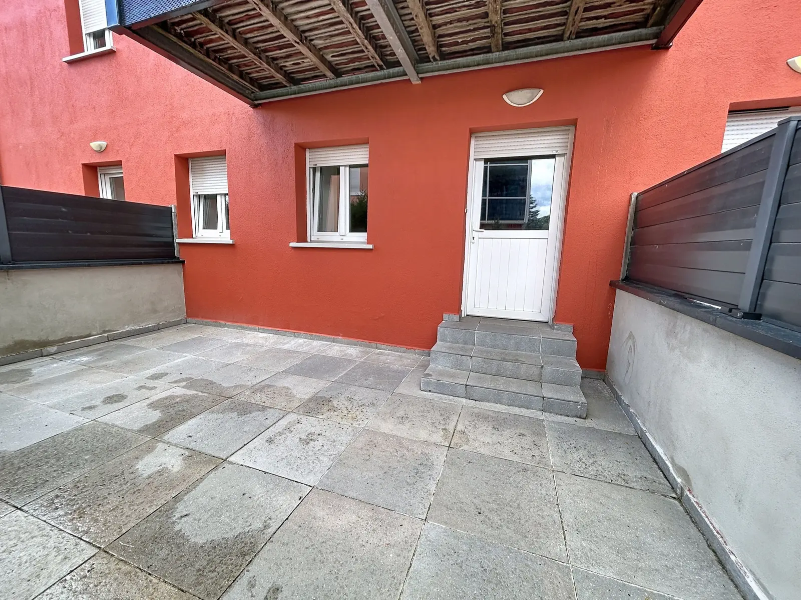 Apartment — 1 ch. — Sainte-Suzanne