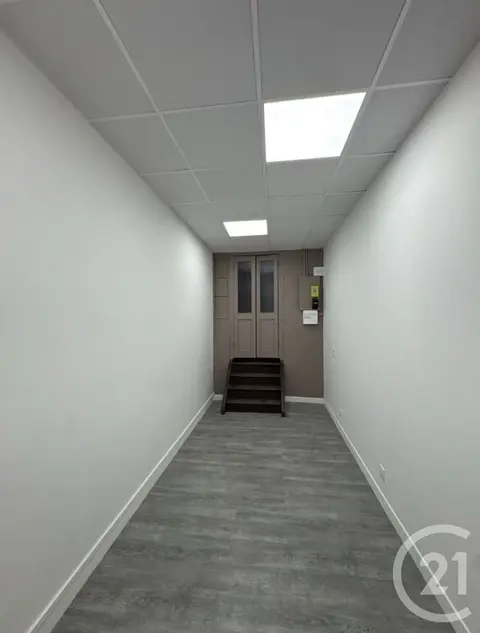 Appartement Local à louer MARSEILLE