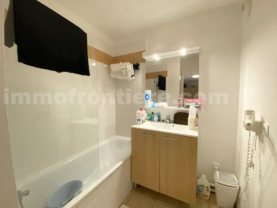 Apartment — 1 ch. — Annemasse