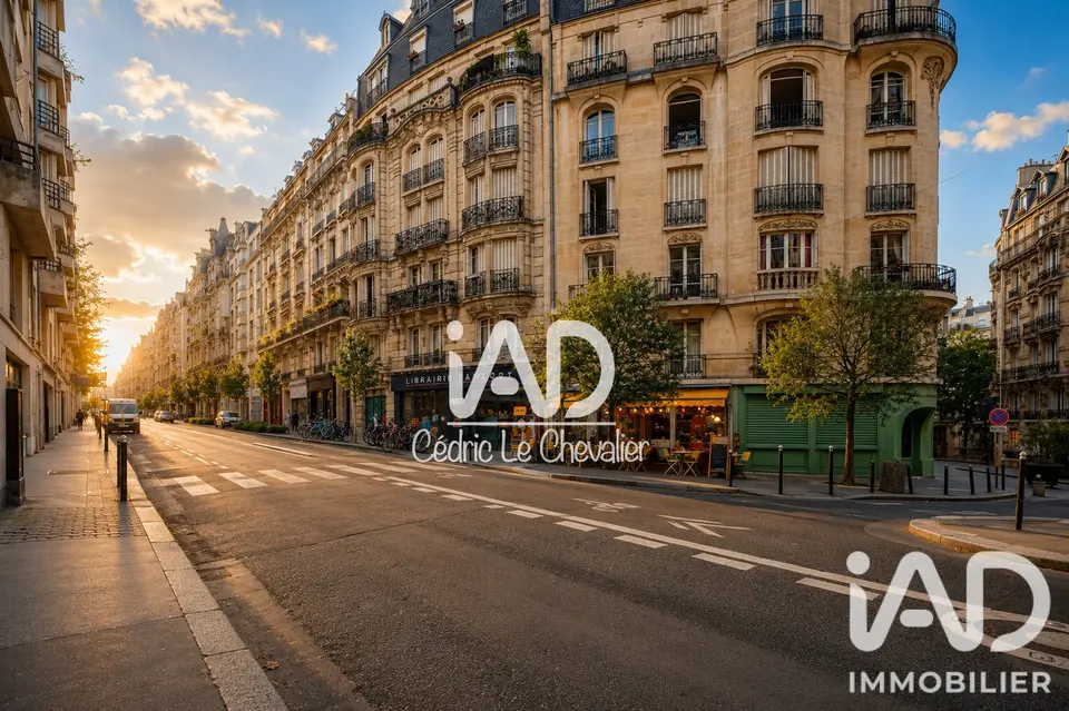 Vente Parking 3 100 m&sup2