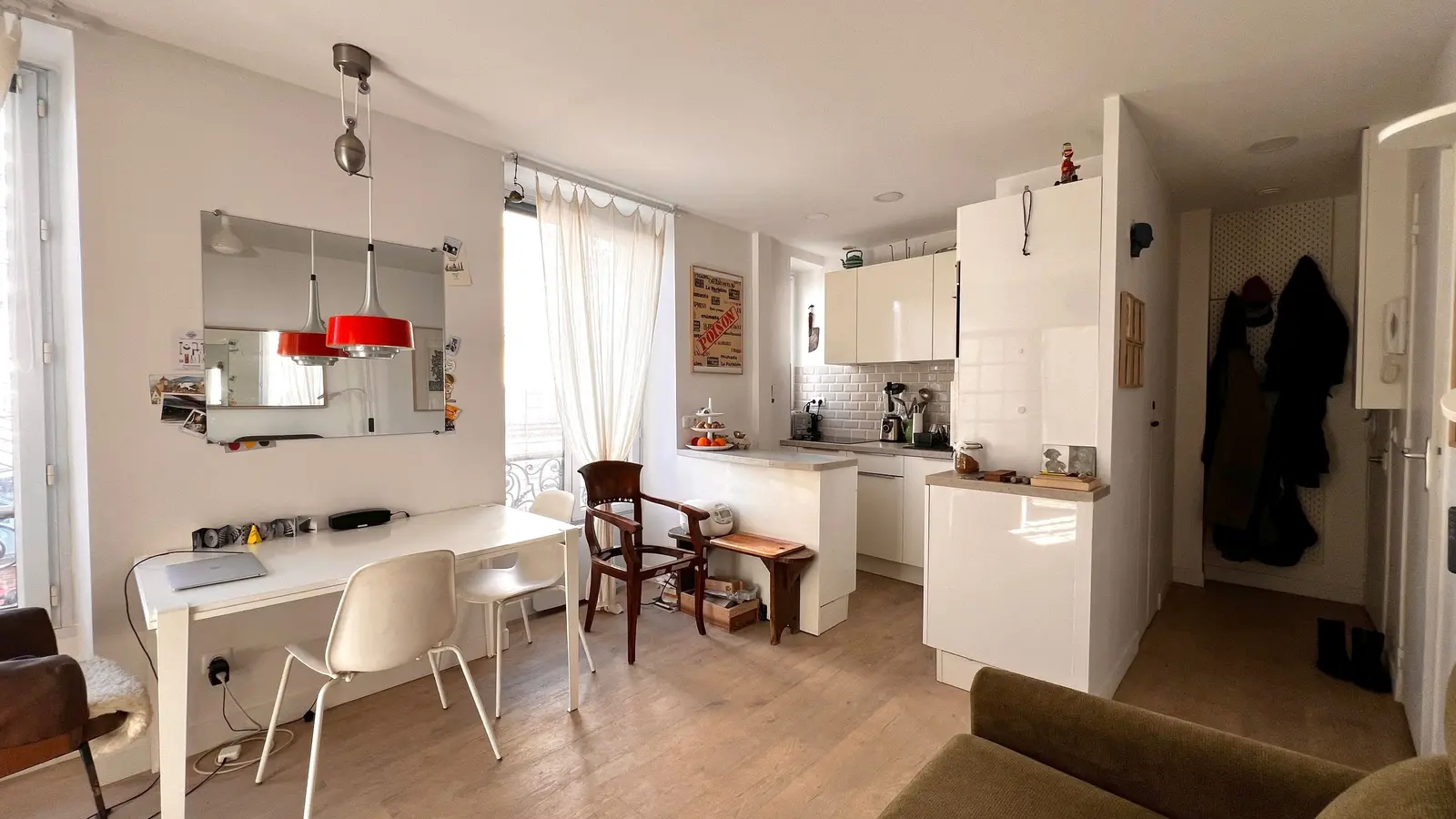 Apartment — 1 ch. — Paris 10ème