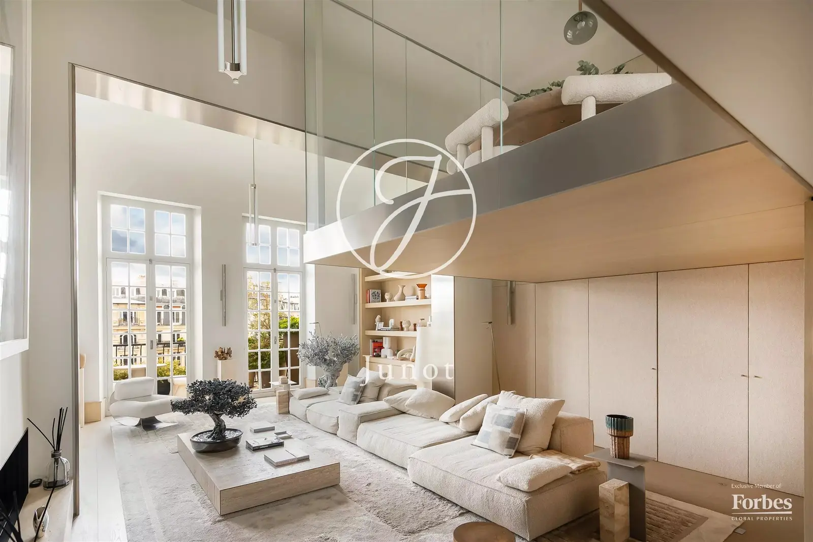 Paris 17e - PEREIRE - Penthouse - 8 pièces - 227,07m² Carrez - Rooftop et terrasses 90m²