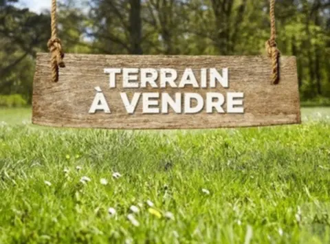 Land — La Tremblade