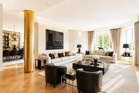 Paris XVIe - Immeubles Walter - Appartement familial et de réception de grand standing - Quatre chambres.
