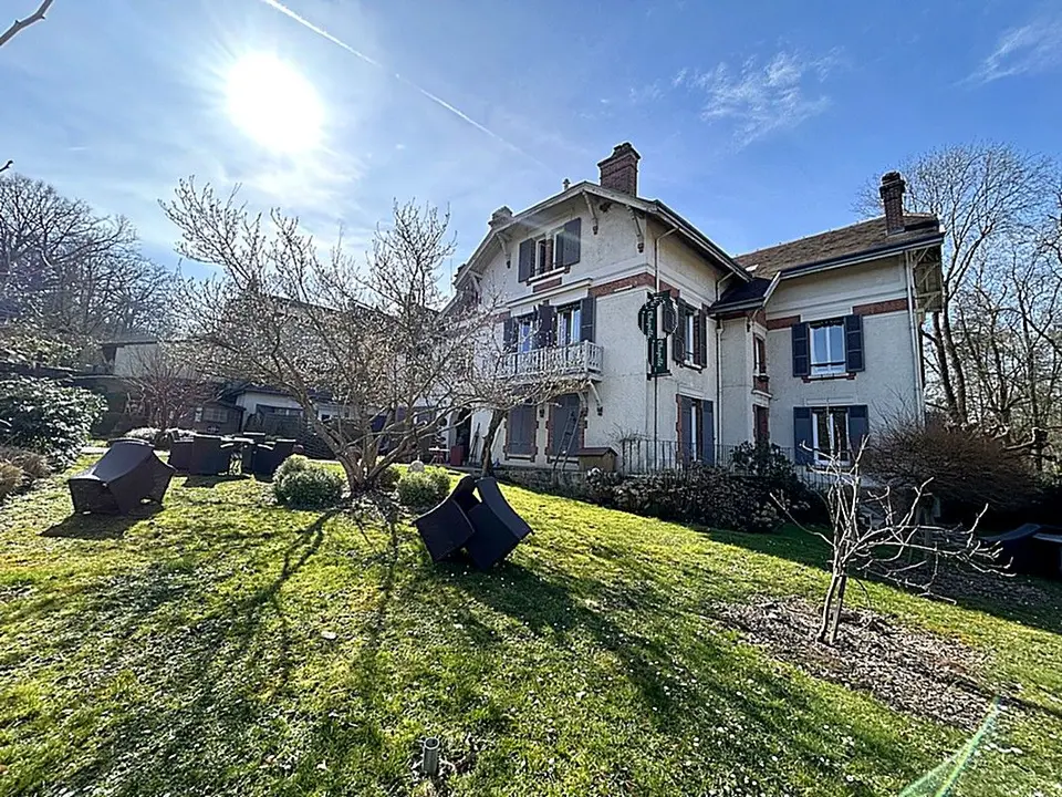 Other — 18 ch. — Milon-la-Chapelle