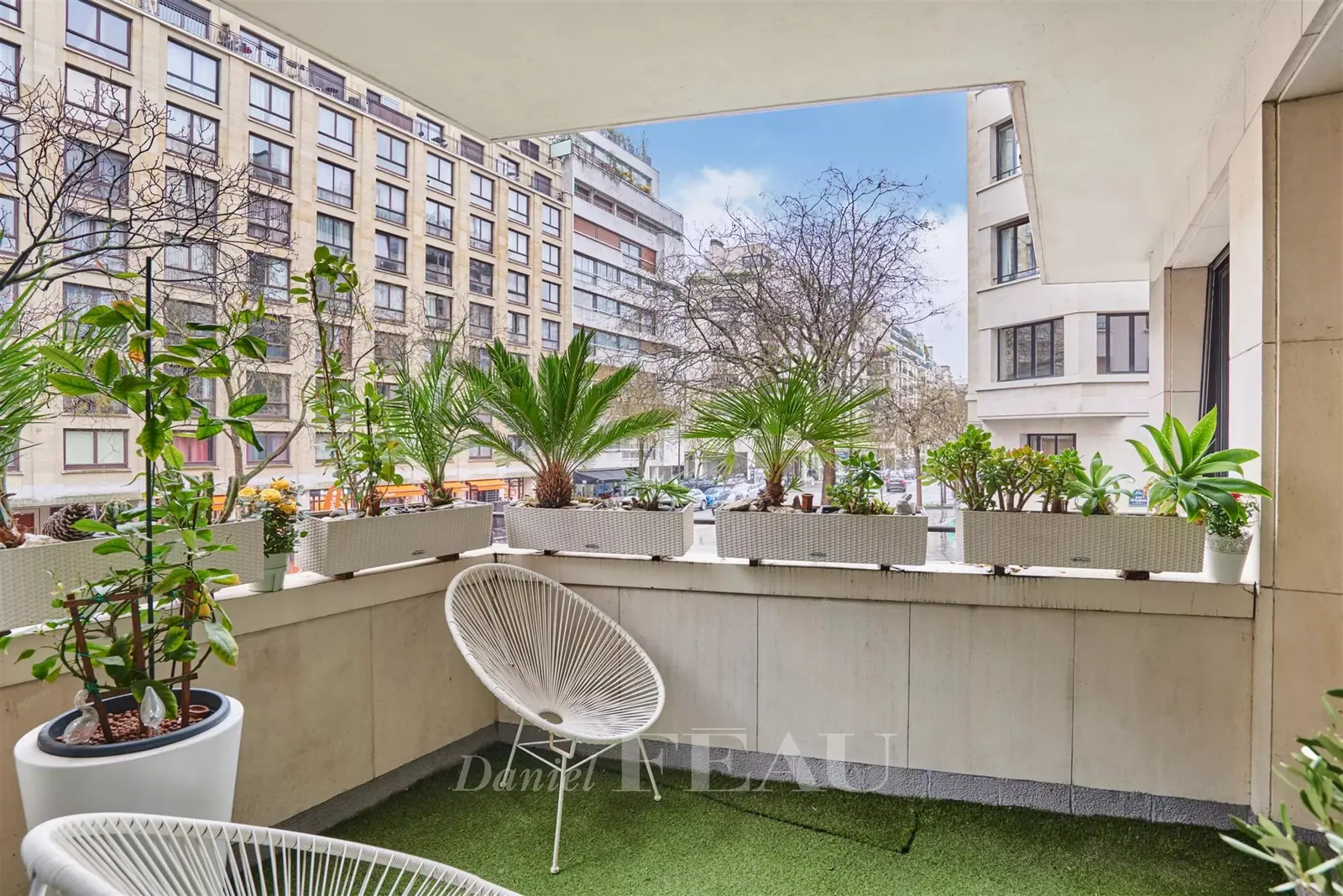XVIème - Passy - 165m² - trois chambres - Balcon