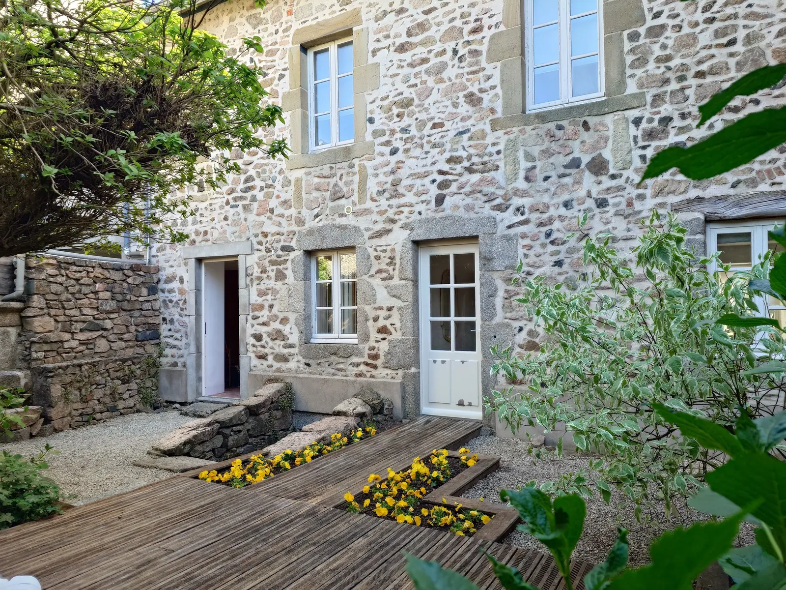 House — 2 ch. — Larochemillay