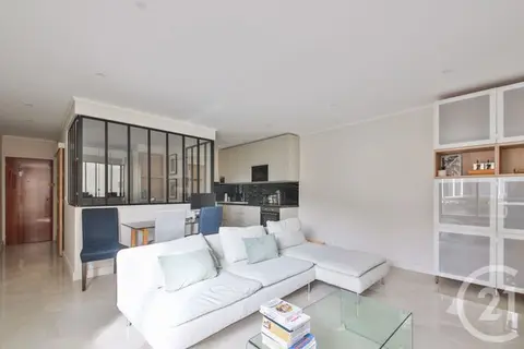 Appartement F1 à vendre PARIS