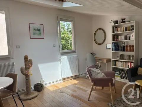 Appartement F2 à vendre PARIS