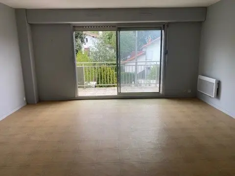 Apartment — Royan