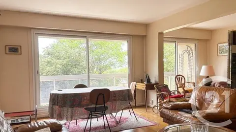 Appartement T5 à vendre PARIS