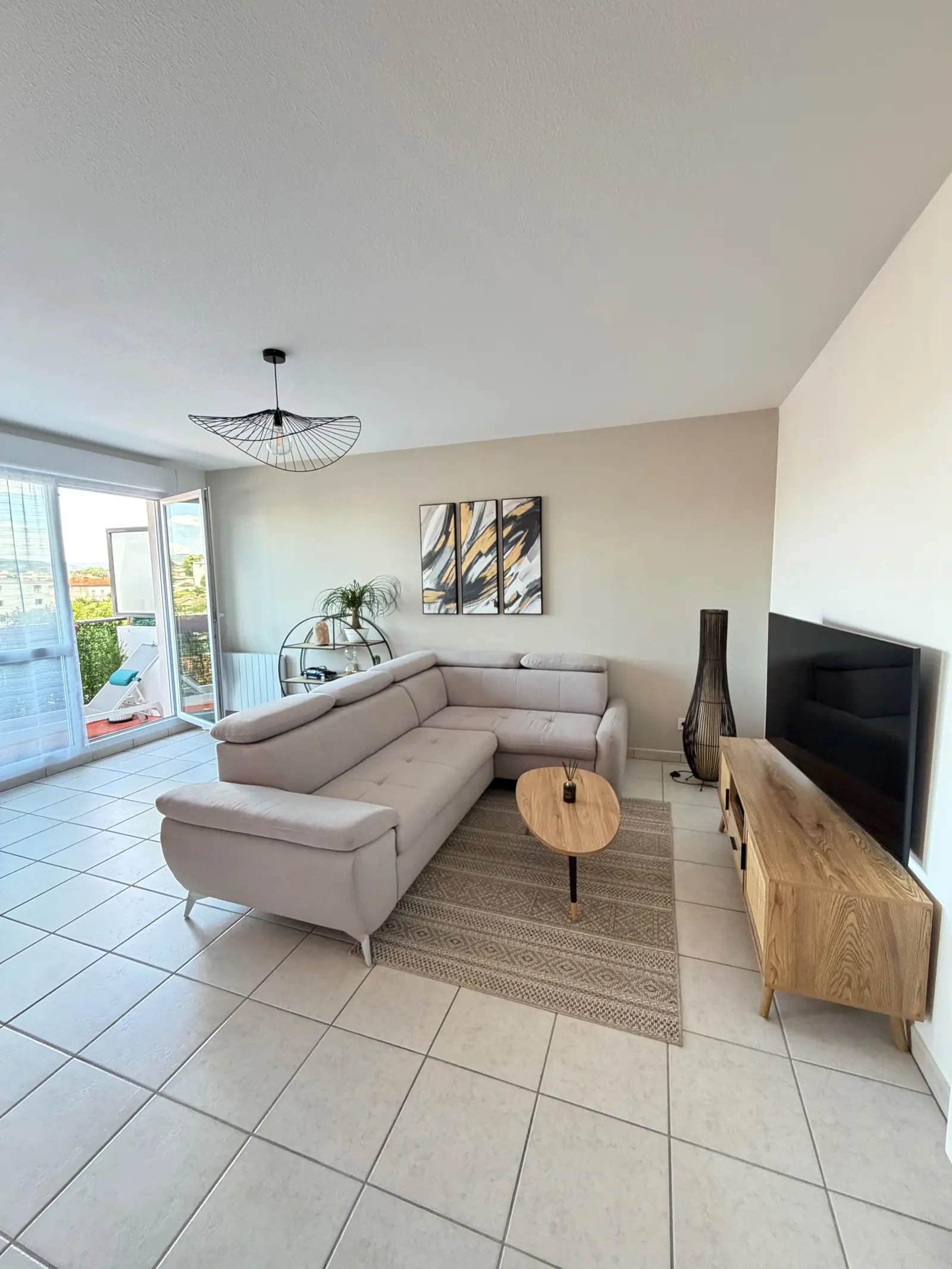 Apartment — 2 ch. — Limas