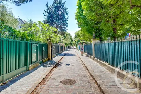 Appartement F1 à vendre PARIS