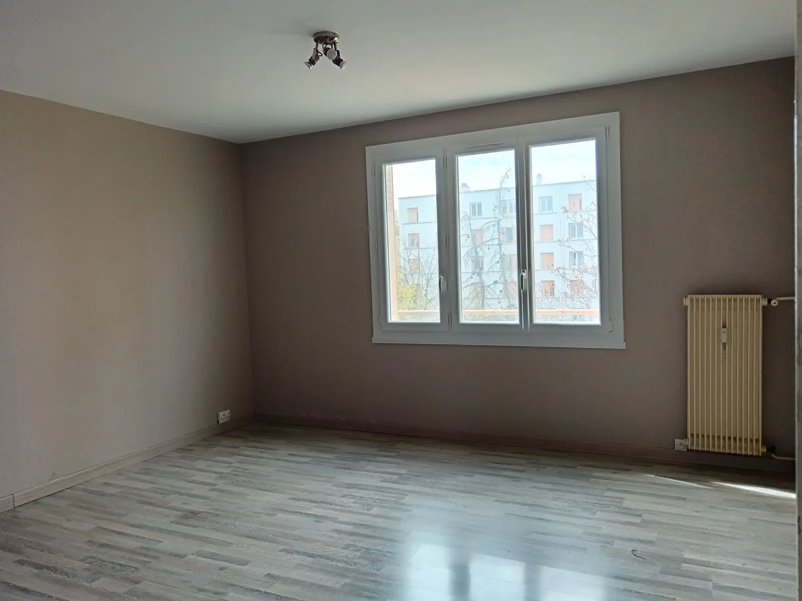 Apartment — 2 ch. — Villefranche-sur-Saône